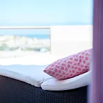 Sunset Retreat, Del Rey C7 Apartment *