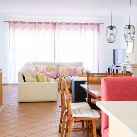 Sunset Retreat, Del Rey C7 Apartment Praia del Rei